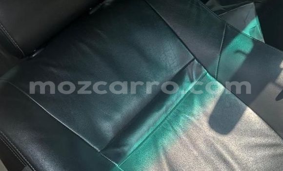 Nunua Ilio tumika Toyota Hilux Nyingine Gari ndani ya Maputo nchini Maputo Nunua Ilio tumika Toyota Hilux Nyingine Gari ndani ya Maputo nchini Maputo