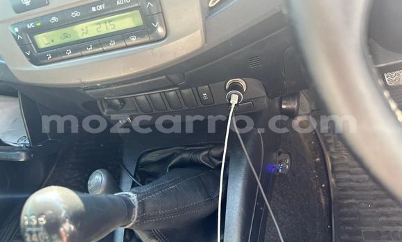 Nunua Ilio tumika Toyota Hilux Nyingine Gari ndani ya Maputo nchini Maputo Nunua Ilio tumika Toyota Hilux Nyingine Gari ndani ya Maputo nchini Maputo