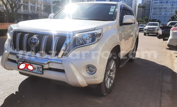 Comprar Usado Toyota Prado Branco Carro em Maputo em Maputo Comprar Usado Toyota Prado Branco Carro em Maputo em Maputo