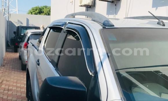 Nunua Ilio tumika Isuzu D-MAX Nyingine Gari ndani ya Maputo nchini Maputo Nunua Ilio tumika Isuzu D-MAX Nyingine Gari ndani ya Maputo nchini Maputo