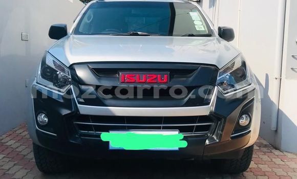 Nunua Ilio tumika Isuzu D-MAX Nyingine Gari ndani ya Maputo nchini Maputo Nunua Ilio tumika Isuzu D-MAX Nyingine Gari ndani ya Maputo nchini Maputo
