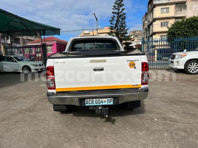 Big with watermark toyota hilux maputo maputo 16656