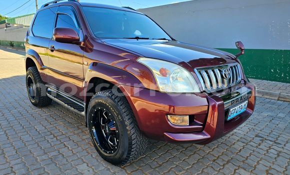 Tenga Tsaru Toyota Land Cruiser Prado Tsvuku Mota in Maputo in Maputo Tenga Tsaru Toyota Land Cruiser Prado Tsvuku Mota in Maputo in Maputo