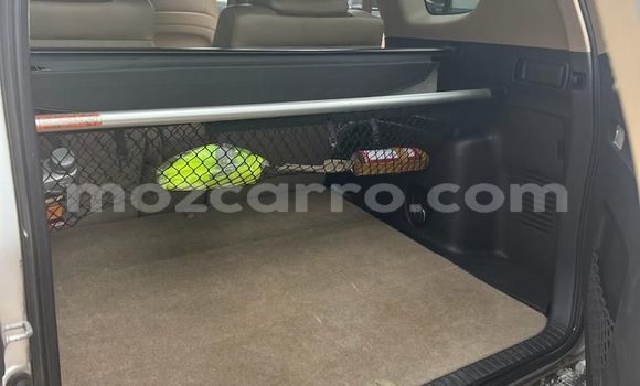 Tenga Tsaru Toyota Vanguard Sirivha Mota in Maputo in Maputo Tenga Tsaru Toyota Vanguard Sirivha Mota in Maputo in Maputo