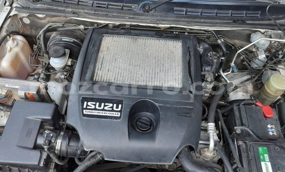 Buy Used Isuzu KB White Car in Maputo in Maputo Buy Used Isuzu KB White Car in Maputo in Maputo