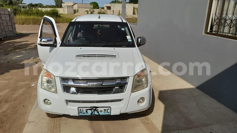 Big with watermark isuzu kb maputo maputo 16669