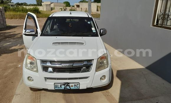Buy Used Isuzu KB White Car in Maputo in Maputo Buy Used Isuzu KB White Car in Maputo in Maputo