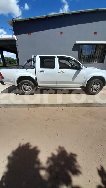 Big with watermark isuzu kb maputo maputo 16669