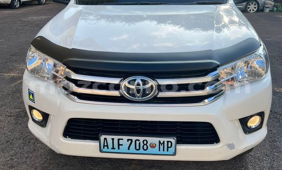 Comprar Usado Toyota Hiluxe Revo Branco Carro em Maputo em Maputo Comprar Usado Toyota Hiluxe Revo Branco Carro em Maputo em Maputo