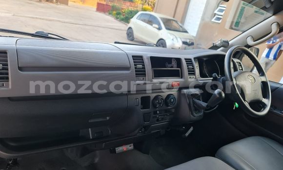 Nunua Ilio tumika Toyota Hiace Nyingine Gari ndani ya Maputo nchini Maputo Nunua Ilio tumika Toyota Hiace Nyingine Gari ndani ya Maputo nchini Maputo