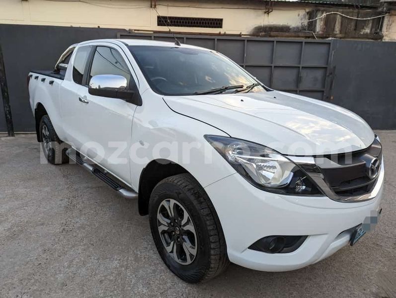 Big with watermark mazda bt 50 maputo maputo 16685