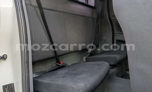 Buy Used Mazda BT-50 White Car in Maputo in Maputo Buy Used Mazda BT-50 White Car in Maputo in Maputo