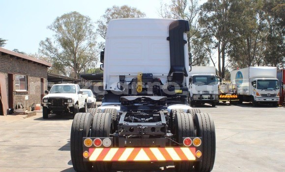 Buy Used Mercedes‒Benz 2644 White Truck in Maputo in Maputo Buy Used Mercedes‒Benz 2644 White Truck in Maputo in Maputo