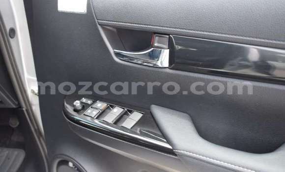 Comprar Usado Toyota Hilux Prata Carro em Maputo em Maputo Comprar Usado Toyota Hilux Prata Carro em Maputo em Maputo