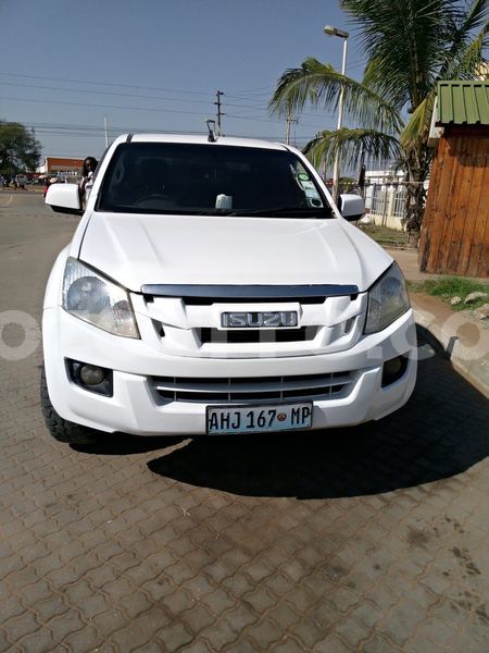 Big with watermark isuzu d max maputo maputo 16697