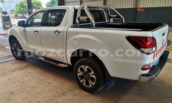 Tenga Tsaru Mazda BT-50 Chena Mota in Maputo in Maputo Tenga Tsaru Mazda BT-50 Chena Mota in Maputo in Maputo