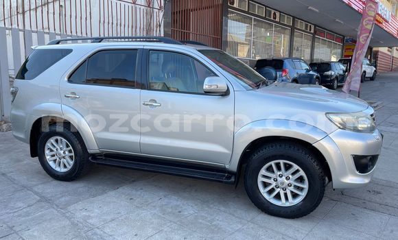 Nunua Ilio tumika Toyota Fortuner Nyingine Gari ndani ya Maputo nchini Maputo Nunua Ilio tumika Toyota Fortuner Nyingine Gari ndani ya Maputo nchini Maputo