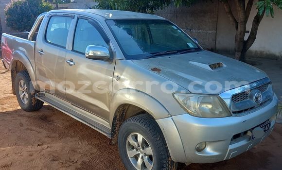 Comprar Usado Toyota Hilux De outros Carro em Maputo em Maputo
