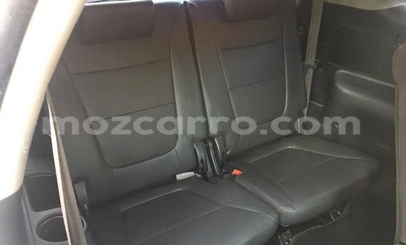 Nunua Ilio tumika Kia Sorento Nyeupe Gari ndani ya Maputo nchini Maputo Nunua Ilio tumika Kia Sorento Nyeupe Gari ndani ya Maputo nchini Maputo