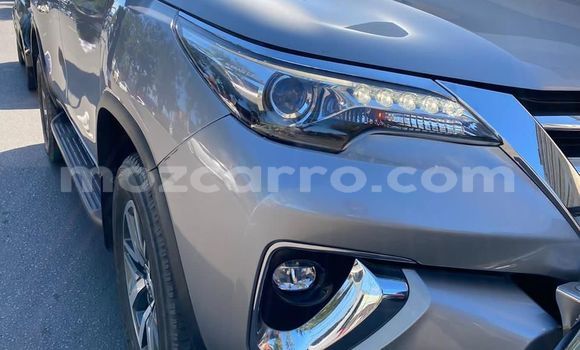 Tenga Tsaru Toyota Fortuner Zvimwe Mota in Maputo in Maputo Tenga Tsaru Toyota Fortuner Zvimwe Mota in Maputo in Maputo