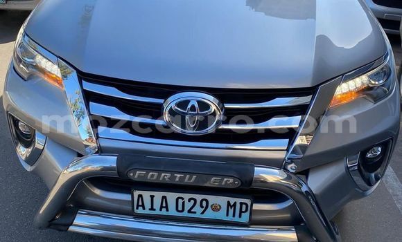 Tenga Tsaru Toyota Fortuner Zvimwe Mota in Maputo in Maputo Tenga Tsaru Toyota Fortuner Zvimwe Mota in Maputo in Maputo