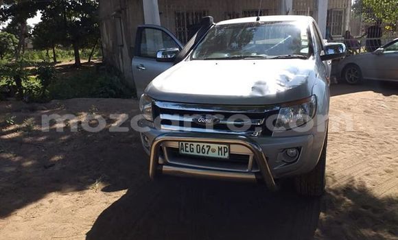 Comprar Usado Ford Ranger Prata Carro em Maputo em Maputo