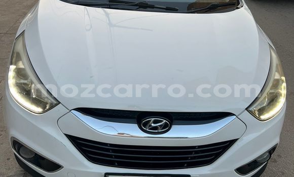 Nunua Ilio tumika Hyundai ix35 Nyeupe Gari ndani ya Maputo nchini Maputo Nunua Ilio tumika Hyundai ix35 Nyeupe Gari ndani ya Maputo nchini Maputo