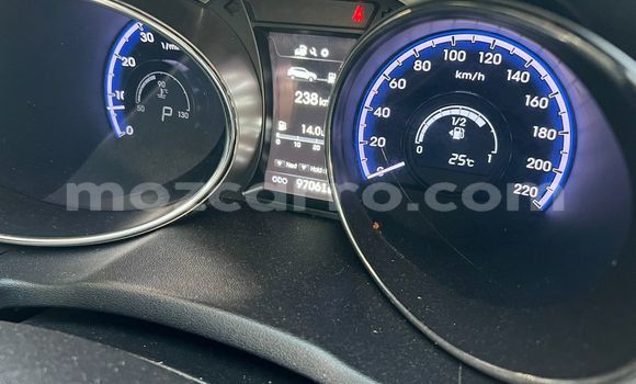 Nunua Ilio tumika Hyundai ix35 Nyeupe Gari ndani ya Maputo nchini Maputo Nunua Ilio tumika Hyundai ix35 Nyeupe Gari ndani ya Maputo nchini Maputo