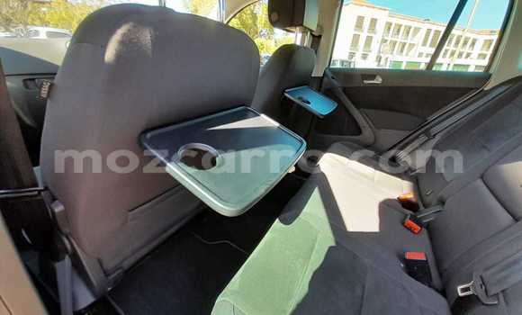 Buy New Volkswagen Tiguan White Car in Maputo in Maputo Buy New Volkswagen Tiguan White Car in Maputo in Maputo