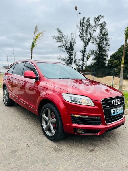 Big with watermark audi q7 maputo maputo 16736