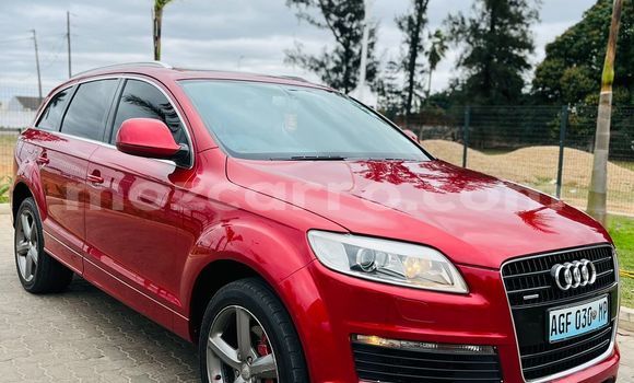 Nunua Ilio tumika Audi Q7 Nyekundu Gari ndani ya Maputo nchini Maputo Nunua Ilio tumika Audi Q7 Nyekundu Gari ndani ya Maputo nchini Maputo