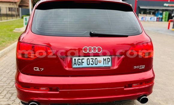 Nunua Ilio tumika Audi Q7 Nyekundu Gari ndani ya Maputo nchini Maputo Nunua Ilio tumika Audi Q7 Nyekundu Gari ndani ya Maputo nchini Maputo