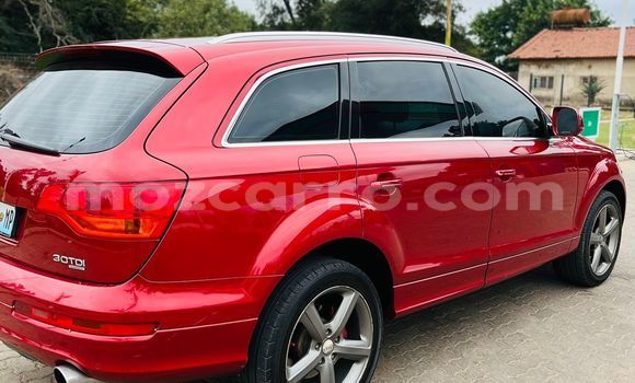 Nunua Ilio tumika Audi Q7 Nyekundu Gari ndani ya Maputo nchini Maputo Nunua Ilio tumika Audi Q7 Nyekundu Gari ndani ya Maputo nchini Maputo