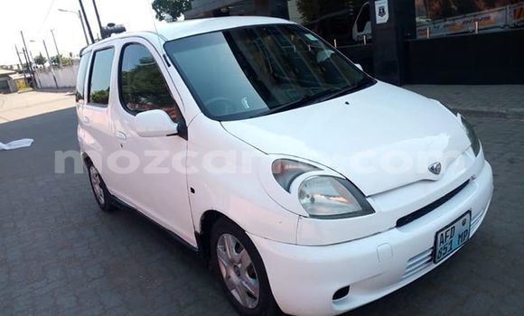Buy Used Toyota FunCargo White Car in Maputo in Maputo Buy Used Toyota FunCargo White Car in Maputo in Maputo