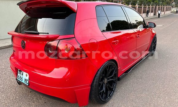 Nunua Ilio tumika Volkswagen Golf Nyekundu Gari ndani ya Maputo nchini Maputo Nunua Ilio tumika Volkswagen Golf Nyekundu Gari ndani ya Maputo nchini Maputo