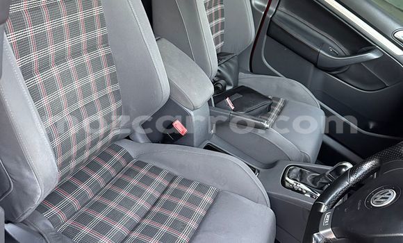 Nunua Ilio tumika Volkswagen Golf Nyekundu Gari ndani ya Maputo nchini Maputo Nunua Ilio tumika Volkswagen Golf Nyekundu Gari ndani ya Maputo nchini Maputo