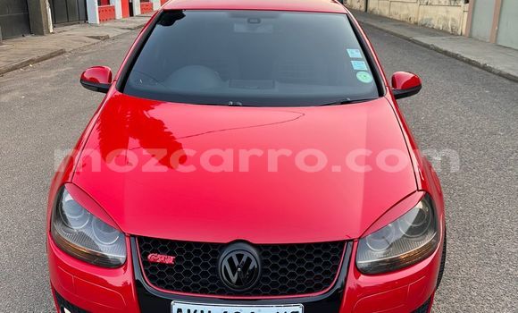 Nunua Ilio tumika Volkswagen Golf Nyekundu Gari ndani ya Maputo nchini Maputo Nunua Ilio tumika Volkswagen Golf Nyekundu Gari ndani ya Maputo nchini Maputo