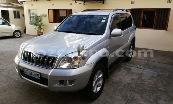 Buy Used Toyota Land Cruiser Prado Silver Car in Maputo in Maputo Buy Used Toyota Land Cruiser Prado Silver Car in Maputo in Maputo