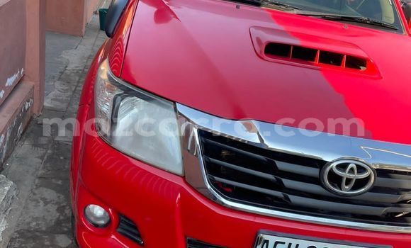 Nunua Ilio tumika Toyota Hilux Nyekundu Gari ndani ya Maputo nchini Maputo Nunua Ilio tumika Toyota Hilux Nyekundu Gari ndani ya Maputo nchini Maputo