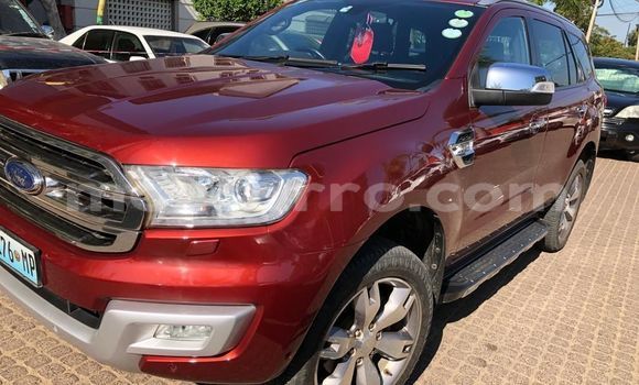 Nunua Ilio tumika Ford Everest Nyekundu Gari ndani ya Maputo nchini Maputo Nunua Ilio tumika Ford Everest Nyekundu Gari ndani ya Maputo nchini Maputo