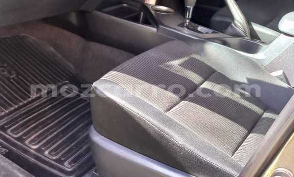 Nunua Ilio tumika Toyota RAV4 Fedha Gari ndani ya Maputo nchini Maputo Nunua Ilio tumika Toyota RAV4 Fedha Gari ndani ya Maputo nchini Maputo