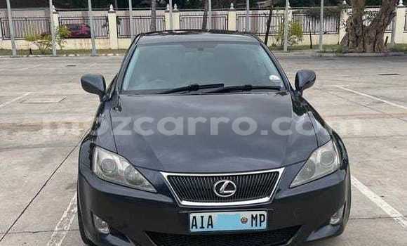 Nunua Ilio tumika Lexus IS Nyeusi Gari ndani ya Maputo nchini Maputo