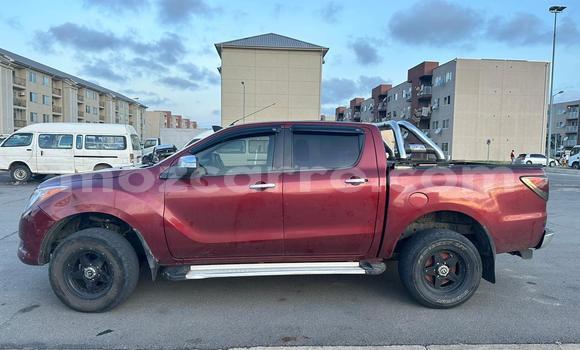 Comprar Usado Mazda BT-50 Vermelho Carro em Maputo em Maputo Comprar Usado Mazda BT-50 Vermelho Carro em Maputo em Maputo