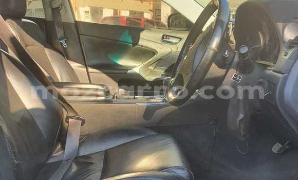 Nunua Ilio tumika Lexus IS Nyeusi Gari ndani ya Maputo nchini Maputo Nunua Ilio tumika Lexus IS Nyeusi Gari ndani ya Maputo nchini Maputo