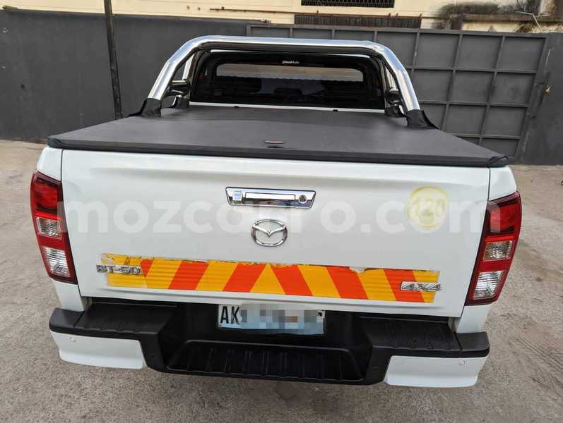 Big with watermark mazda bt 50 maputo maputo 16760