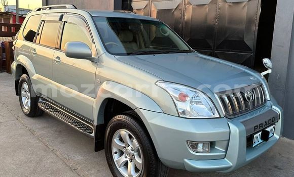 Tenga Tsaru Toyota Land Cruiser Zvimwe Mota in Maputo in Maputo