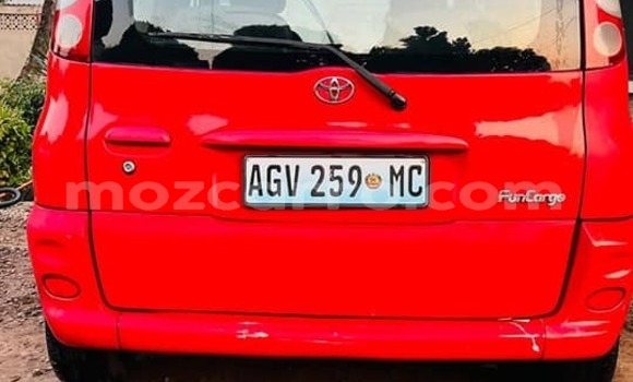 Comprar Usado Toyota Carina E Vermelho Carro em Maputo em Maputo Comprar Usado Toyota Carina E Vermelho Carro em Maputo em Maputo