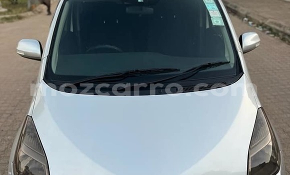 Comprar Usado Toyota Ractis De outros Carro em Maputo em Maputo Comprar Usado Toyota Ractis De outros Carro em Maputo em Maputo