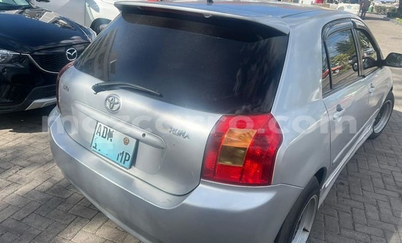 Comprar Usado Toyota Runx De outros Carro em Maputo em Maputo Comprar Usado Toyota Runx De outros Carro em Maputo em Maputo