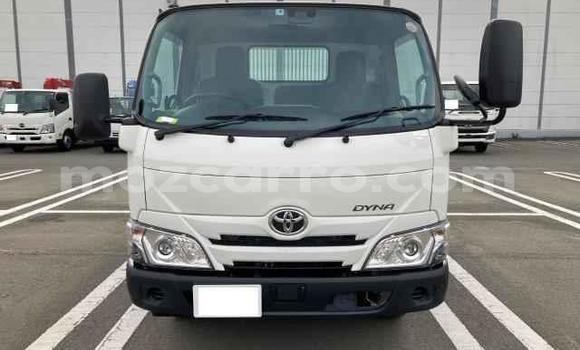 Buy Used Toyota Dyna White Car in Maputo in Maputo Buy Used Toyota Dyna White Car in Maputo in Maputo